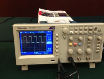 TBS1062 数字示波器